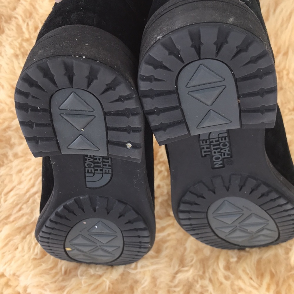 North Face Winter Boots - image 6